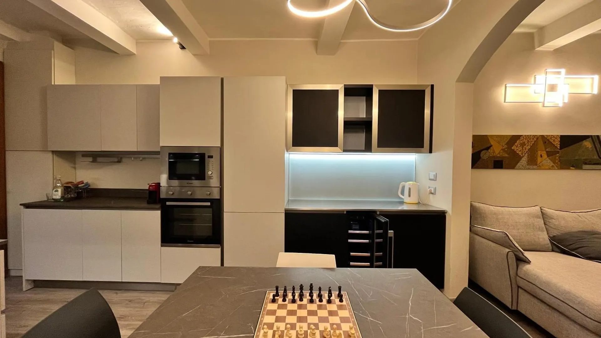 Macci Design Apartment contacts